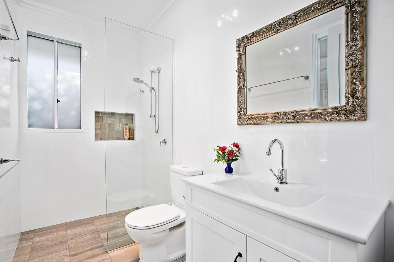 Jetty Splendour Guest Bedroom With Bathroom En-Suite B'Nb Coffs Harbour Exteriör bild