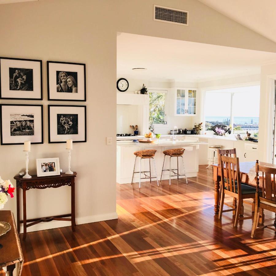 Jetty Splendour Guest Bedroom With Bathroom En-Suite B'Nb Coffs Harbour Exteriör bild