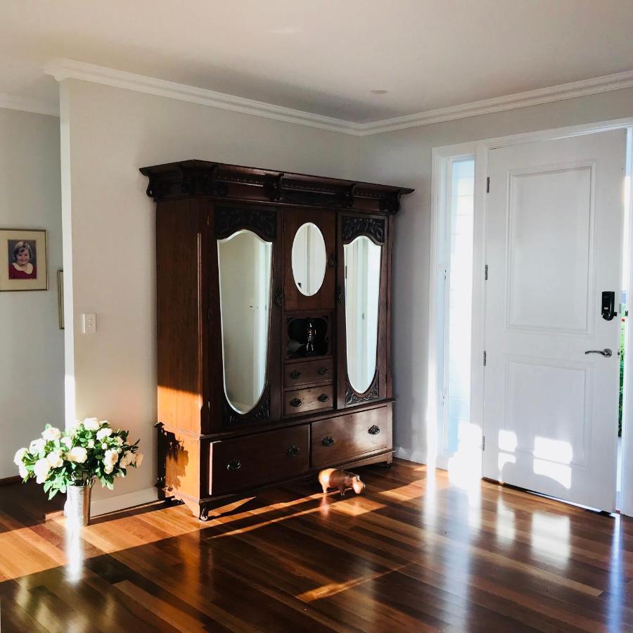 Jetty Splendour Guest Bedroom With Bathroom En-Suite B'Nb Coffs Harbour Exteriör bild